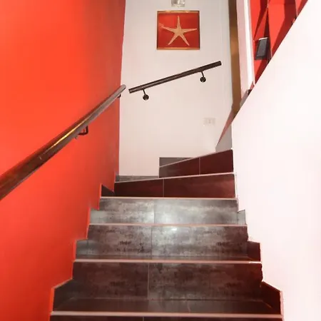 La E Bella - בית הארחה 3*